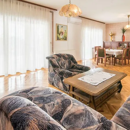 Apartment Beljan *