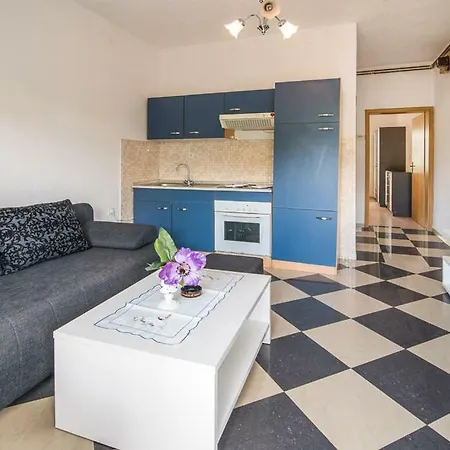Beljan Apartment Krk Town